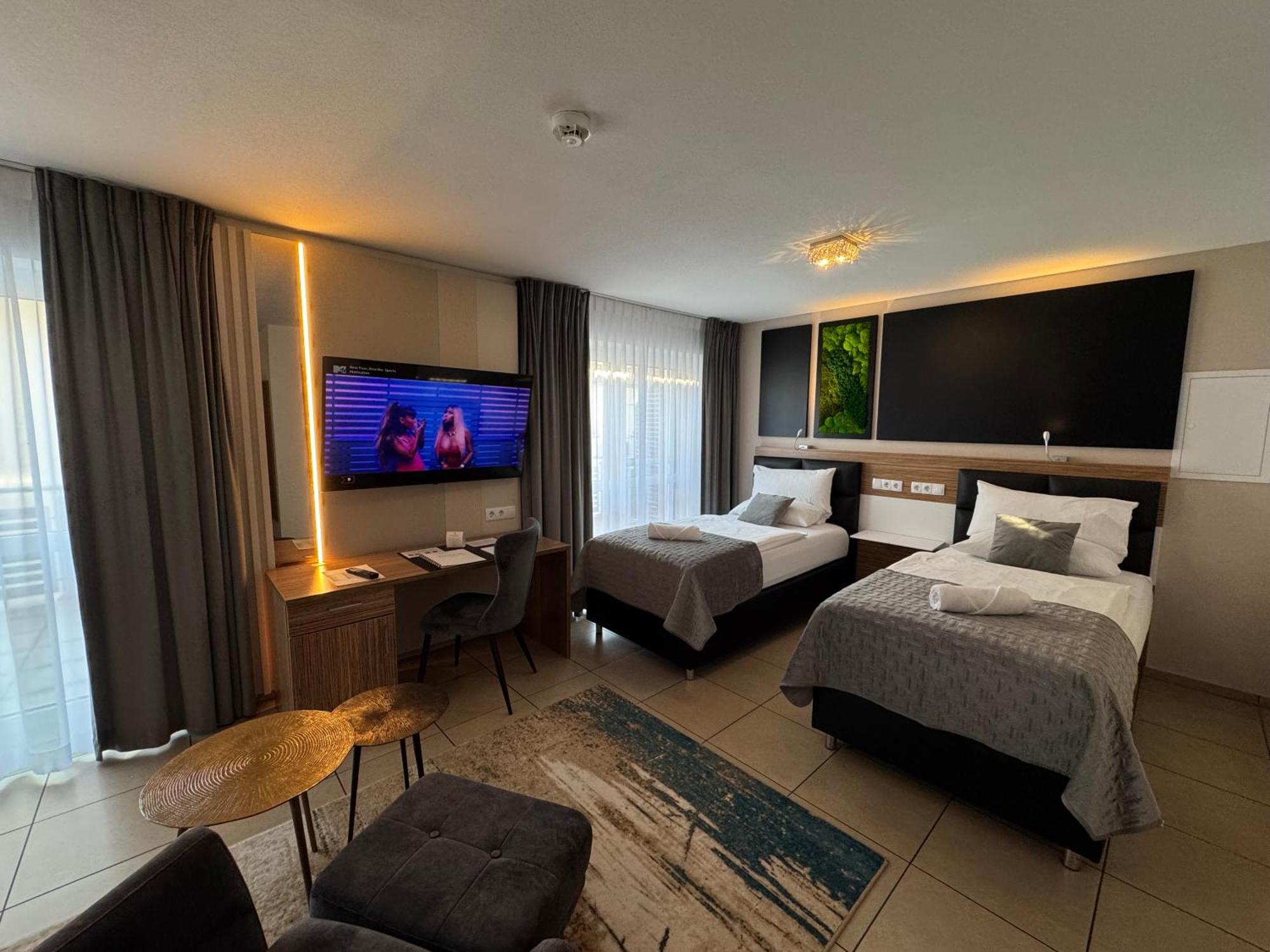 Boardinghouse Home - Adults Only - Konstanz Eksteriør bilde